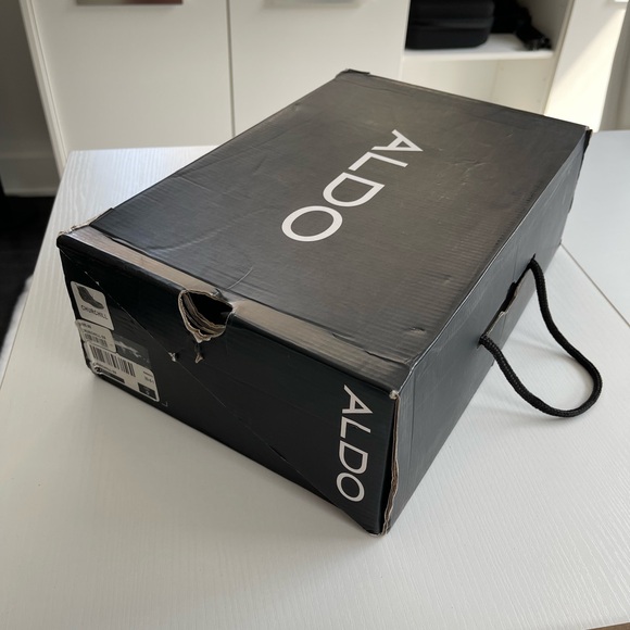 Mens ChurchHill Boots - Picture 8 of 9